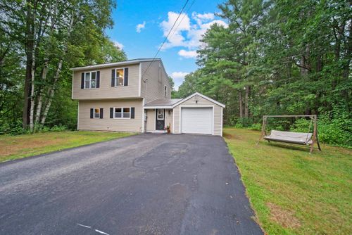 37 Leonard Ave, Hooksett, NH, 03106-1053 | Card Image