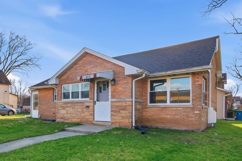 3410 Calwagner St, Franklin Park, IL, 60131-2032 | Card Image