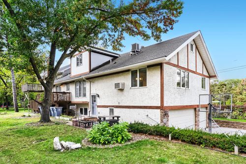 4565 Toledo Avenue N, Robbinsdale, MN, 55422 | Card Image