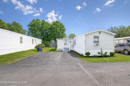 274 Birchwood Est, Exeter, PA, 18643-1472 | Card Image