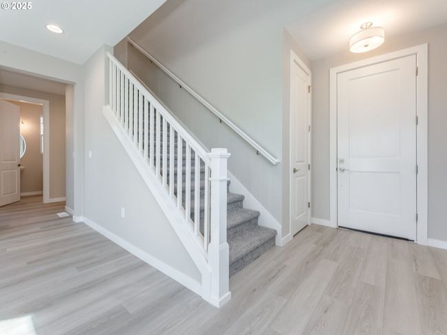 2111 Ne Ridge Run Ln, House other with 5 bedrooms, 4 bathrooms and 3 parking in Estacada OR | Image 9