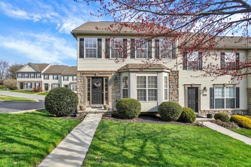 2764 Seabiscuit St, YORK, PA, 17402-9500 | Card Image