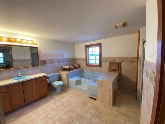 S6966 Johnson Ave, House other with 4 bedrooms, 2 bathrooms and null parking in VIROQUA WI | Image 15