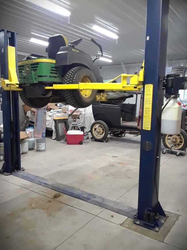 Lift for all your garage needs. | Image 22