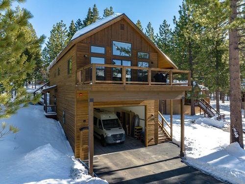 15780 Alder Creek Road, Truckee, CA, 96161 | Card Image