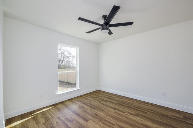 109 S Fir St, House other with 3 bedrooms, 2 bathrooms and null parking in Celeste TX | Image 24