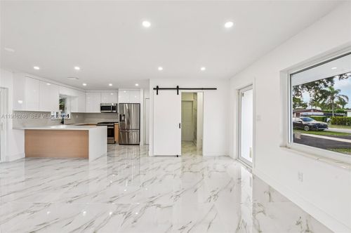 18950 Sw 310th St, Homestead, FL, 33030-3803 | Card Image