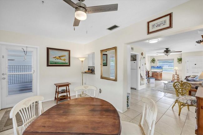 1060 - 1060 Cockrill St, House other with 2 bedrooms, 2 bathrooms and null parking in VENICE FL | Image 17