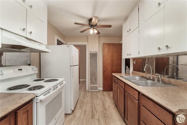 632A E 4 Th Ave N, House other with 2 bedrooms, 1 bathrooms and null parking in Columbus MT | Image 4