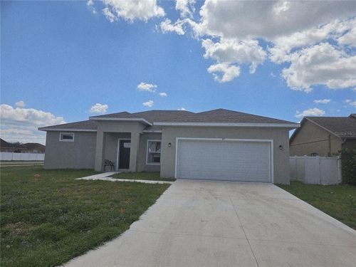 39 Catalina Ct, KISSIMMEE, FL, 34758-3913 | Card Image