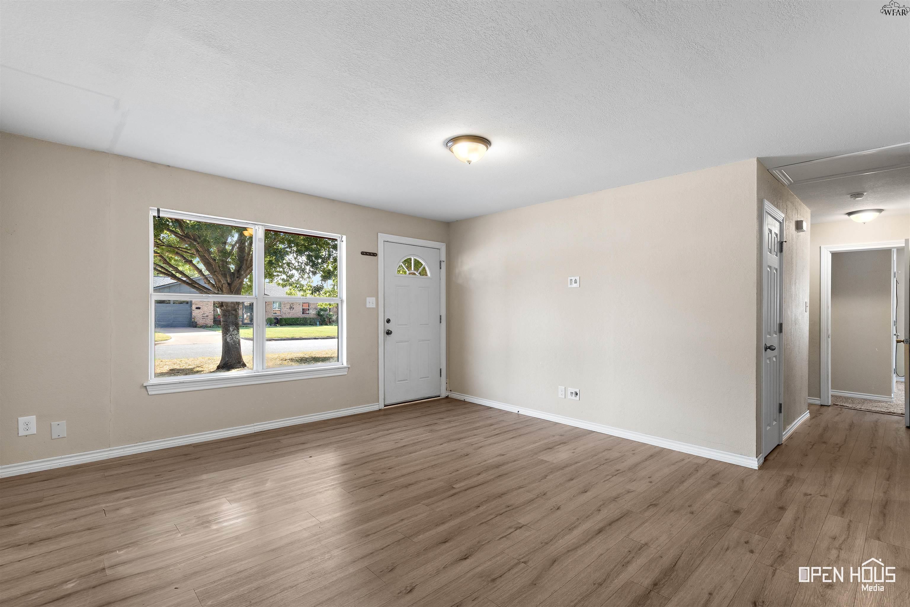 Residential in Iowa Park 4