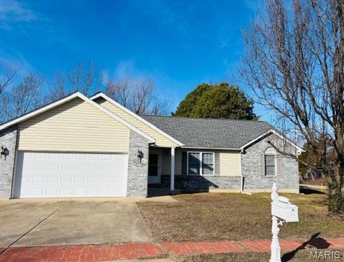 101 Allie Dr, Cuba, MO, 65453-7013 | Card Image