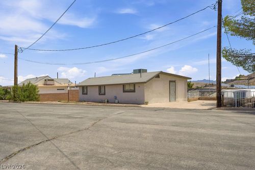 15 Valley View Ln, Boulder City, NV, 89005-1632 | Card Image