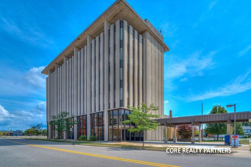 2b-221 W Webster Ave, Muskegon, MI, 49440-1294 | Card Image