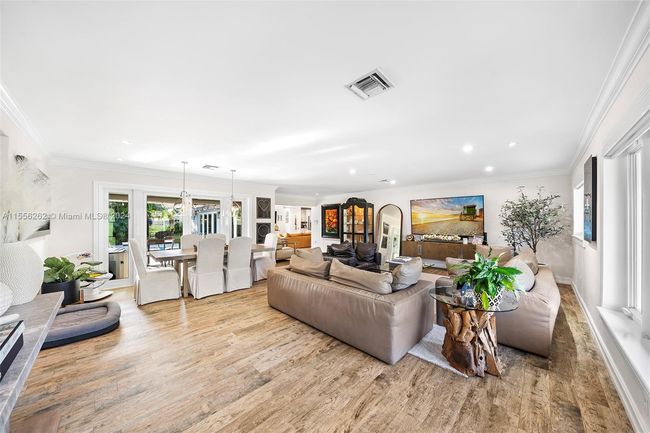 3411 Ne 27 Th Ave, House other with 4 bedrooms, 3 bathrooms and null parking in Lighthouse Point FL | Image 9