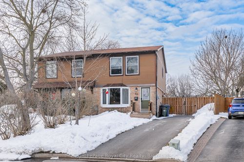 29 Deerfield Place, Guelph, ON, N1H7P2 | Card Image