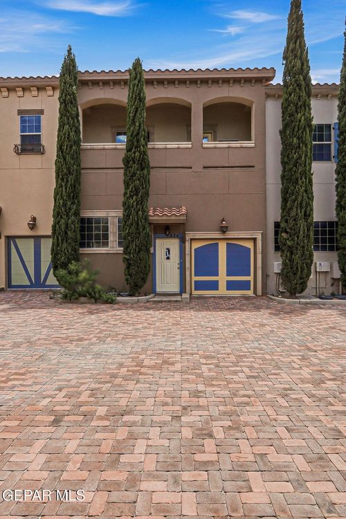 a24-6350 Escondido Dr, El Paso, TX, 79912-2983 | Card Image