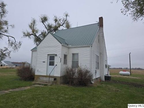 2525 N County Road 2750, La Harpe, IL, 61450-9005 | Card Image