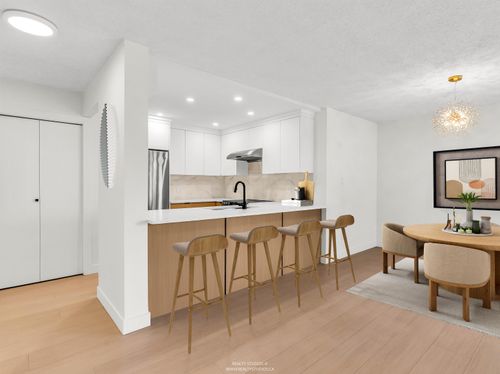 1003-1135 Quayside Dr, New Westminster, BC, V3M6J4 | Card Image