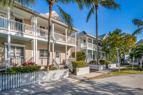 7061 Harbor Village Dr, Duck Key, FL, 33050 | Card Image