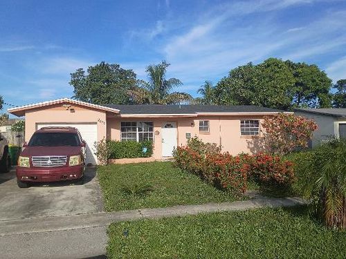 2842 Nw 34th Ter, Lauderdale Lakes, FL, 33311-1852 | Card Image