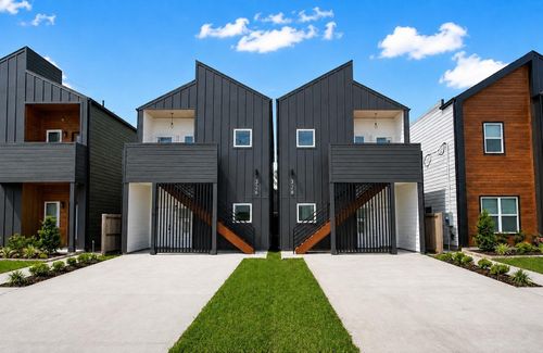 326 Clearwater Unit A Street, Houston, TX, 77029 | Card Image