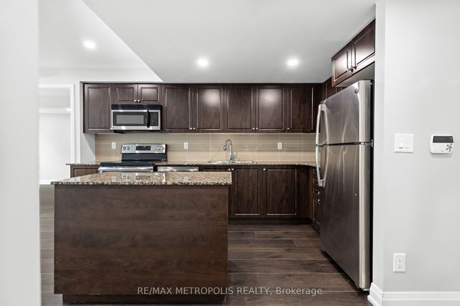678 - 209 Fort York Blvd, Condo with 2 bedrooms, 2 bathrooms and null parking in Toronto ON | Image 16