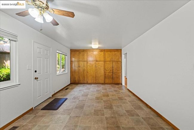 Recreation Room | Image 25