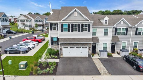 3018 Quail Ridge Blvd, Farmingdale, NJ, 07727-3895 | Card Image