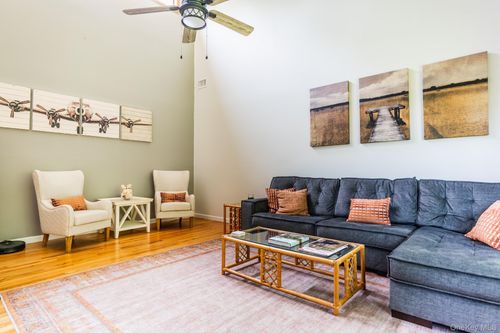 67 Belleview Ave, Center Moriches, NY, 11934-3705 | Card Image