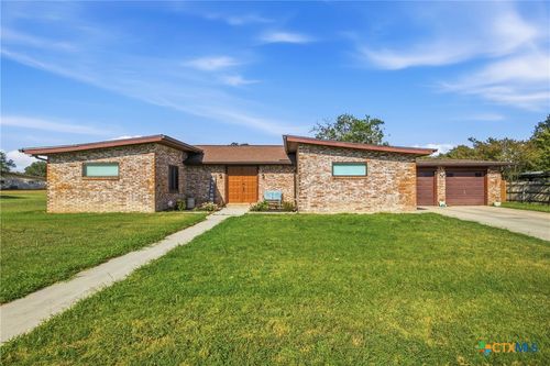 1304 Walker Street, Gonzales, TX, 78629 | Card Image