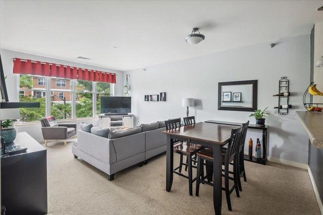 APT-217 - 370 Farrell St, Condo with 2 bedrooms, 2 bathrooms and null parking in South Burlington VT | Image 5