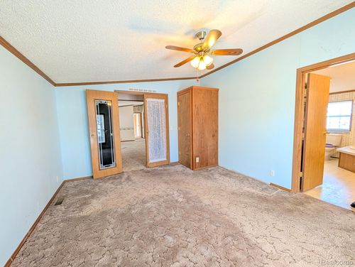 46 Bellwood Dr, Swartz Creek, MI, 48473-8283 | Card Image