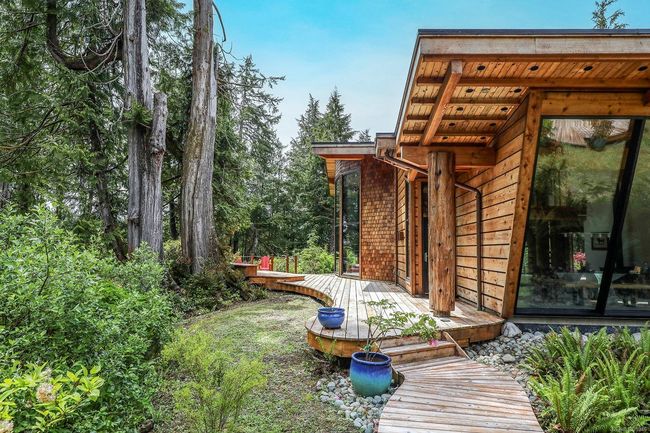 0 Neilson Island, House other with 4 bedrooms, 3 bathrooms and null parking in Tofino BC | Image 36