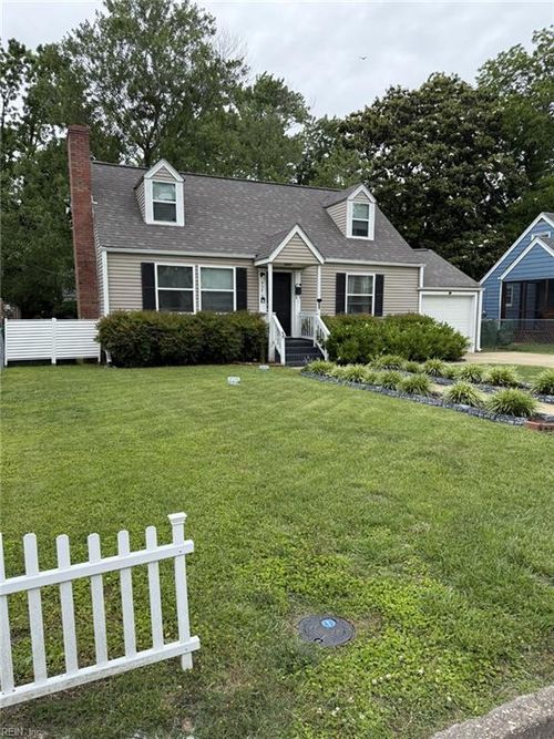 457 Algonquin Rd, Hampton, VA, 23661-1515 | Card Image