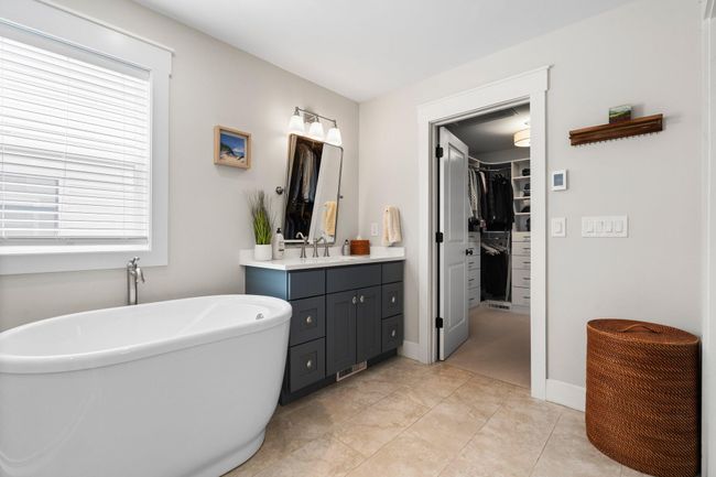 127 Leith St, House other with 4 bedrooms, 5 bathrooms and null parking in Brighton MI | Image 49