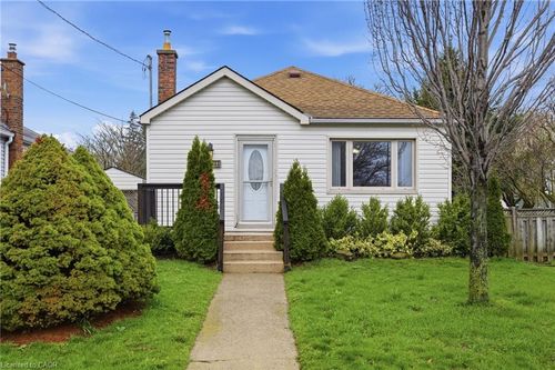 138 Glenholme Ave, Hamilton, ON, L8K3L7 | Card Image