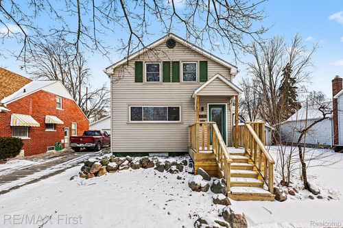 252 N William St, Marine City, MI, 48039-3700 | Card Image