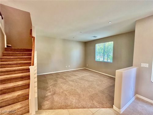 unit-106-11395 Ogden Mills Dr, Las Vegas, NV, 89135-3325 | Card Image