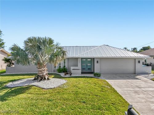 3701 Se 17th Pl, CAPE CORAL, FL, 33904-5071 | Card Image
