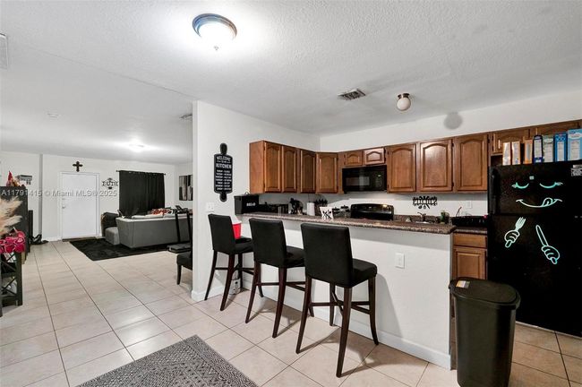 1910 Nw 72 Nd St, Home with 0 bedrooms, 0 bathrooms and 6 parking in Miami FL | Image 8