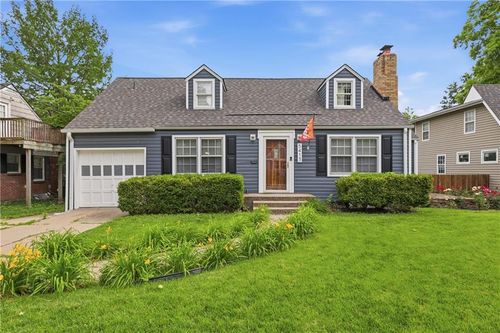 5413 Sycamore Dr, Roeland Park, KS, 66205-2143 | Card Image