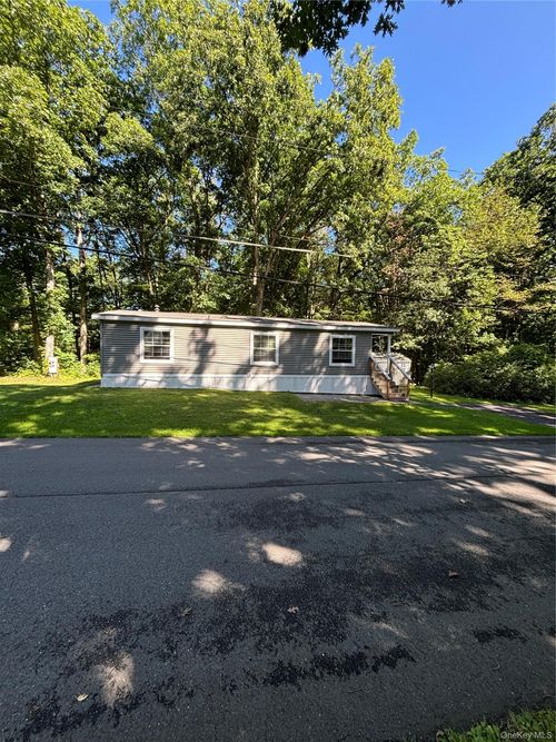 7 Herschel Dr, Wurtsboro, NY, 12790-4500 | Card Image