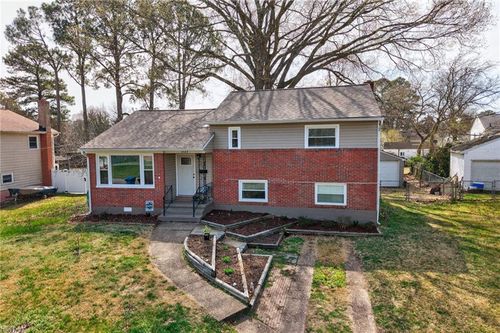 5529 Forest View Dr, Virginia Beach, VA, 23455-3116 | Card Image