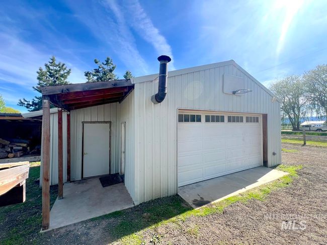 13974 Rustic Rd, House other with 3 bedrooms, 2 bathrooms and 3 parking in McCall ID | Image 4
