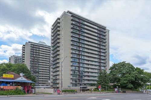 109-158A Mcarthur Ave, Vanier, ON, K1L7E7 | Card Image