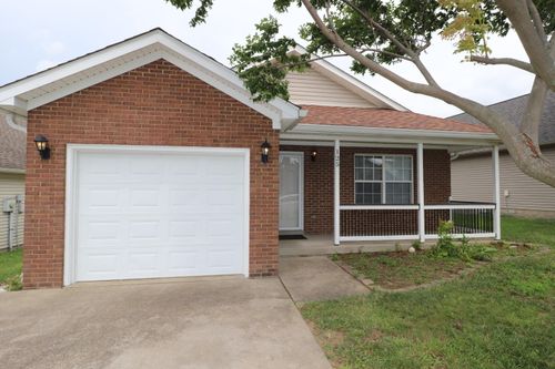 125 Christopher Dr, Nicholasville, KY, 40356-1258 | Card Image