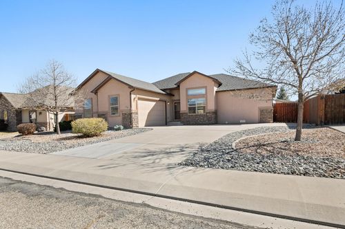 324 Arches Dr, Fruita, CO, 81521-3083 | Card Image