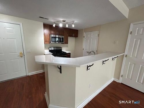 337-488 Bedford Street, Stamford, CT, 06901 | Card Image
