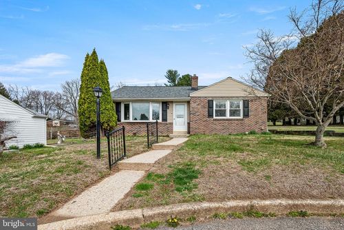 535 Kenview Ave, Kennett Square, PA, 19348-3147 | Card Image
